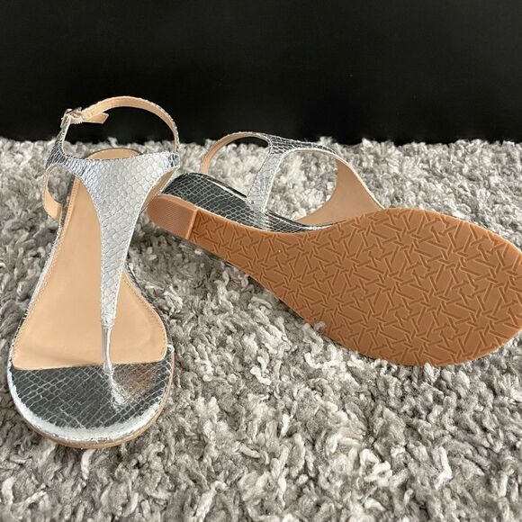 NWOB Badgley Mischka Wedge Sandals - Picture 7 of 8